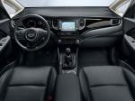 Kia Carens 2012 года